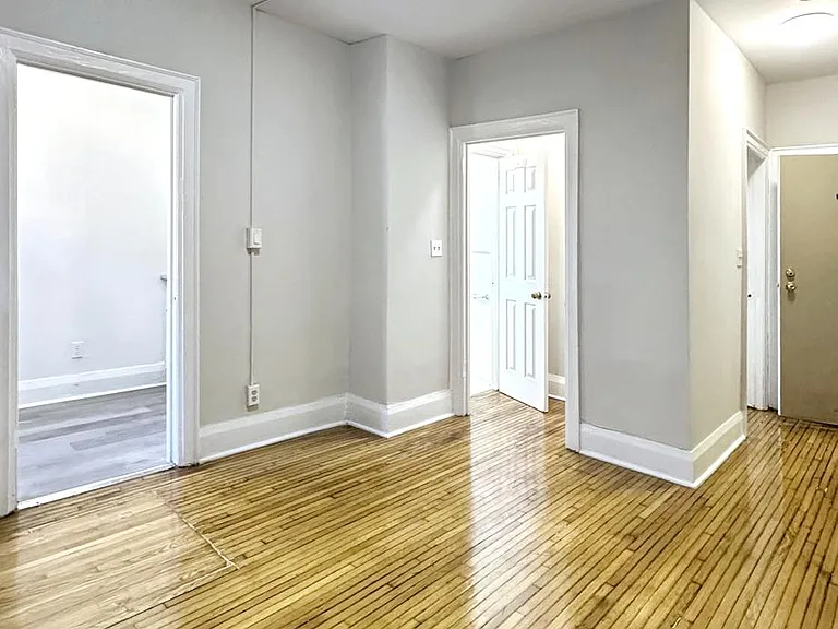 120 Maitland St — Photo 10