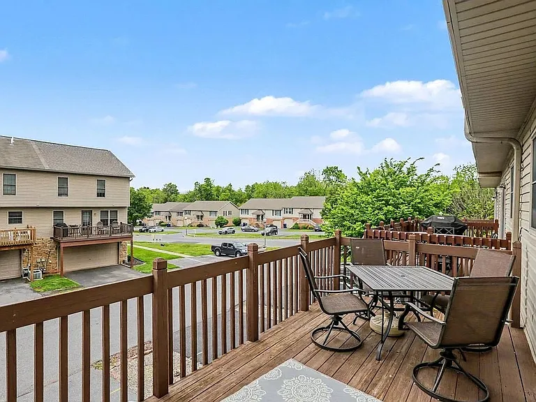 1212 Overlook Rd — Photo 20