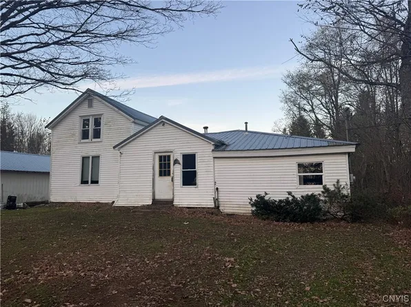 152 County Route 28, Pulaski, NY 13142