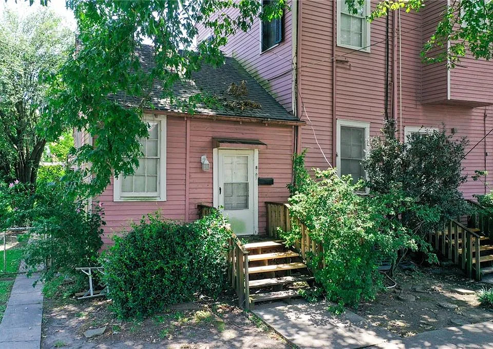 8207 Freret St #1