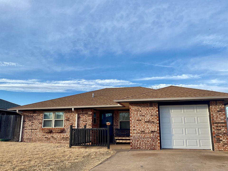 1st image of 610 Lisa Ln