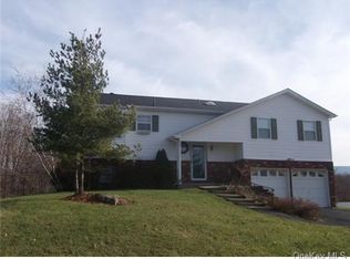 50 Capital Dr, Washingtonville, NY