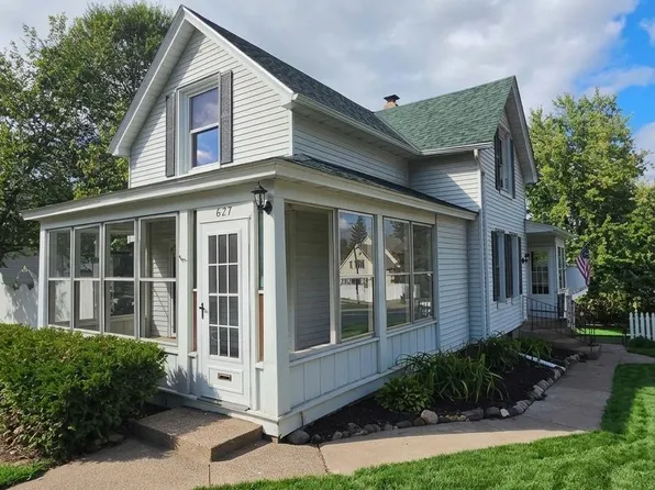 627 Locust St, Hudson, WI 54016
