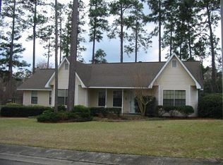 108 Chesterfield Rd, Hattiesburg, MS 39402