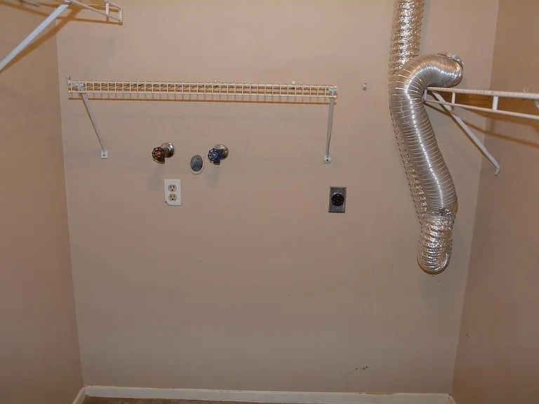 3703 Embarcadero Dr — Photo 24