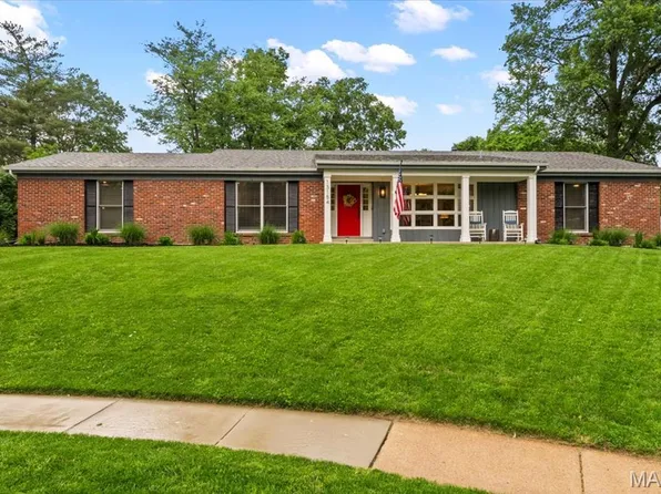 13154 Hollyhead Ct, Saint Louis, MO 63131