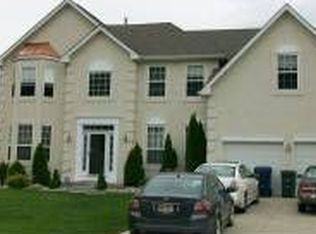 512 Stockton Dr, Williamstown, NJ 08094
