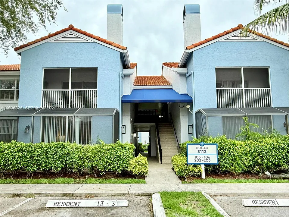 3113 Clint Moore Rd #103