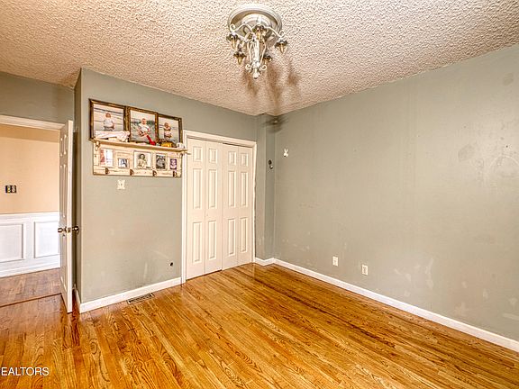 29th image of this home