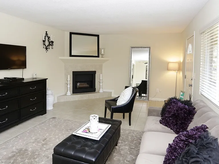 Avalon Townhomes OPEN HOUSE SATURDAY 11/15/2025 — Photo 13