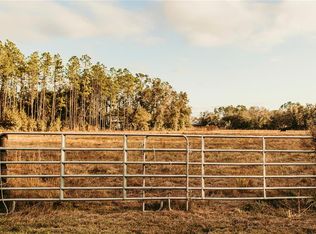 5812 N Dormany Rd, Plant City, FL 33565