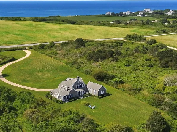 166 Cliff Rd, Nantucket, MA 02554