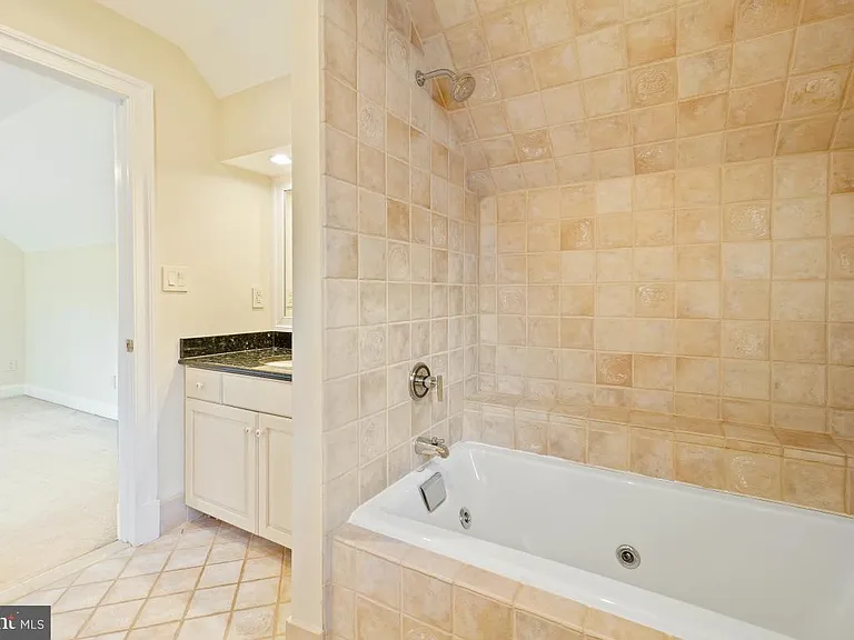 4900 Indian Ln NW — Photo 41