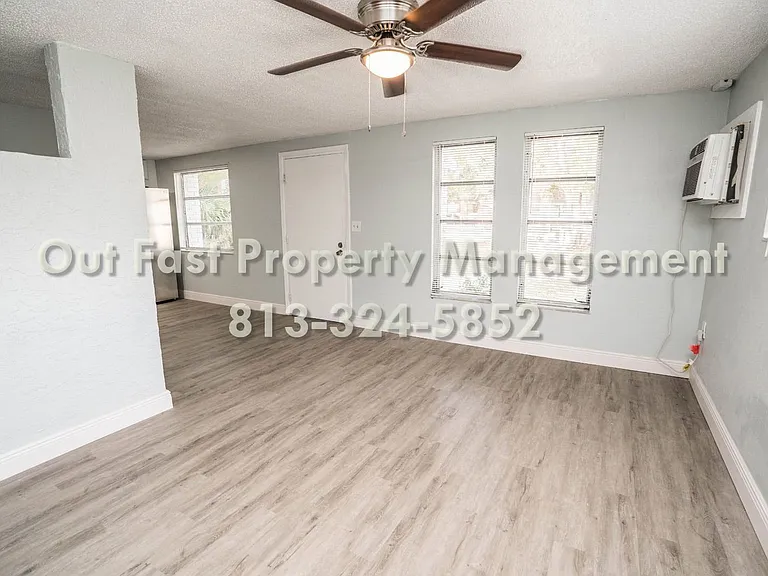 2323 12th St S #1 — Photo 6