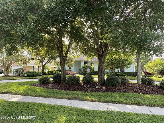 2nd image of 3610 Oakhill Dr