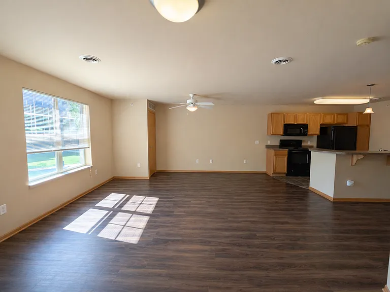 Cannery Square Apartments — Photo 11