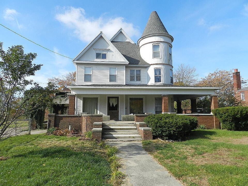 1st image of 744 Colfax Ave