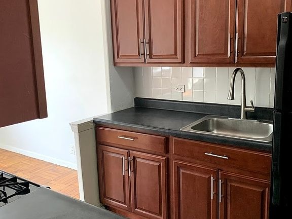 5th image of 65 E 19th St APT 7B
