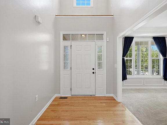5th image of 148 Sequoia Dr
