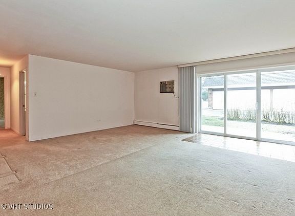 2nd image of 3913 Saratoga Ave #G-101
