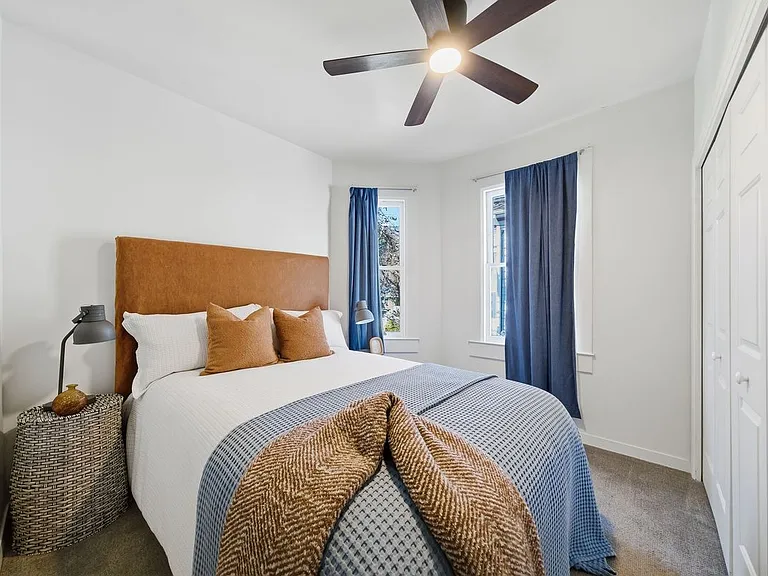 1440 Center St — Photo 14
