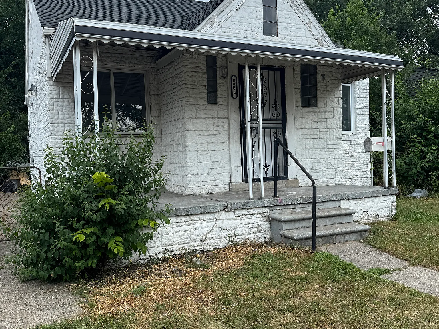 2 bed, 944 sqft, $1,250 — Photo 2