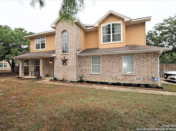 2nd image of 5211 Savannah Way