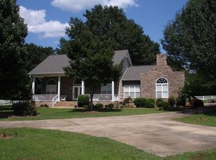 370 Oak Grove Rd, Munford, AL 36268