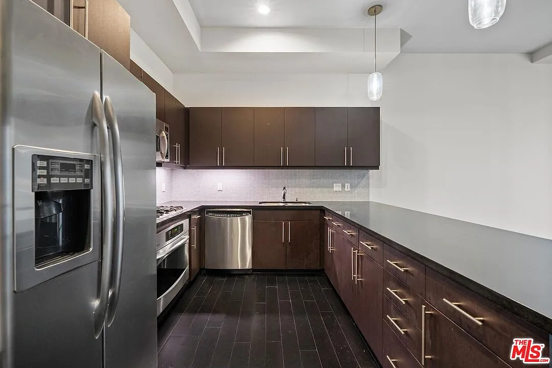 1 bed, 1.0 bath, 660 sqft, $2,600 — Photo 4