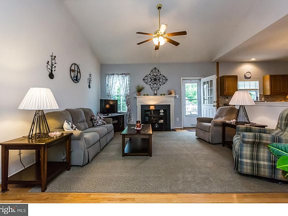 2nd image of 116 Salmon Ln