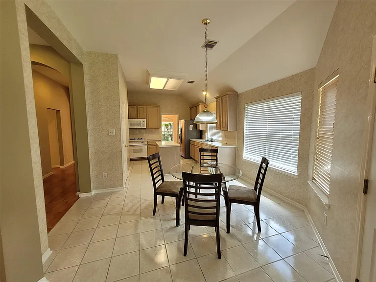 15427 Truslow Point Ln — Photo 9