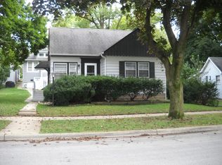 220 Cass St, Lemont, IL 60439