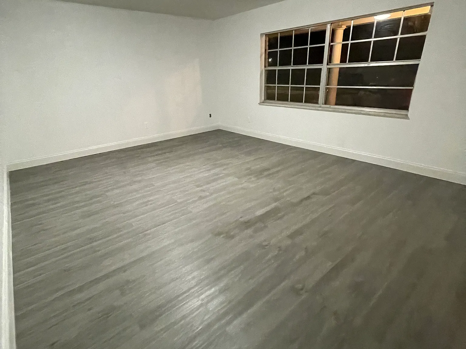 4 bed, 2036 sqft, $2,600 — Photo 4