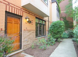 1016 Baldwin Ln, Oak Park, IL