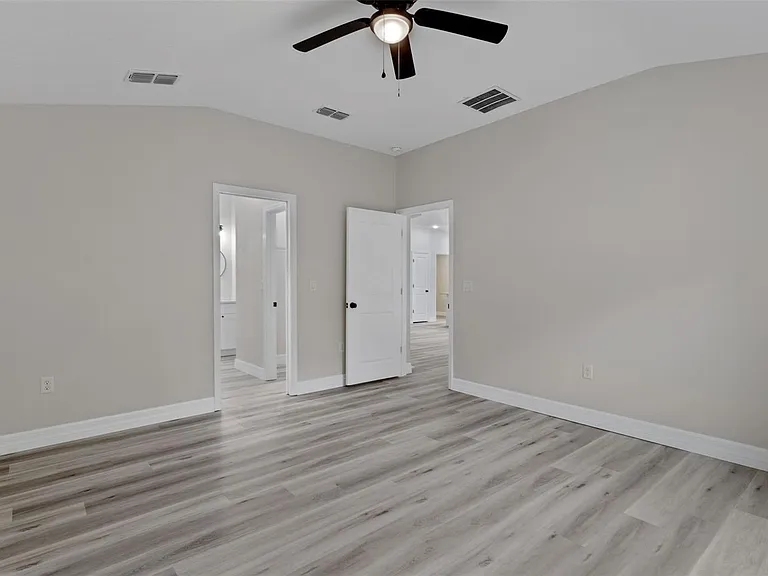 3248 E Porter St — Photo 18