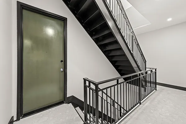 Rented by Friedman Mayer, LREB | media 11