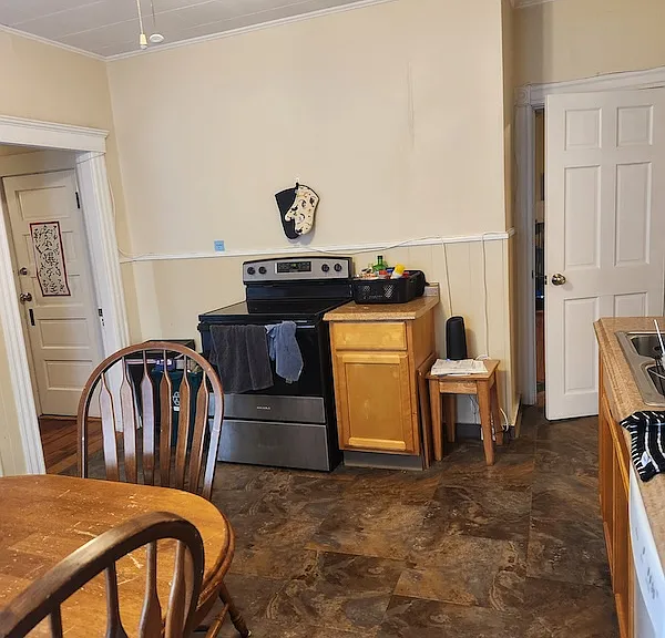 6 Richmond Ave #1 — Photo 2