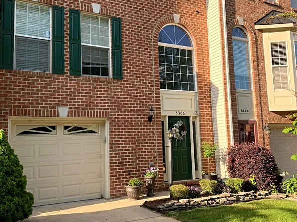 5306 Scottswood Ct, Alexandria, VA 22315