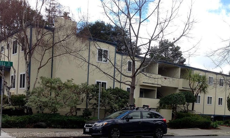 Apt Complex