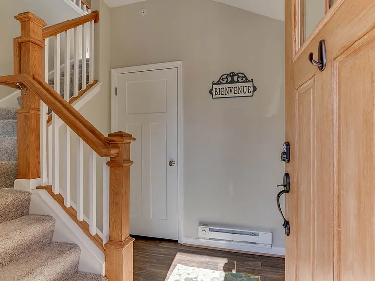 1104 Union Pacific Way — Photo 25