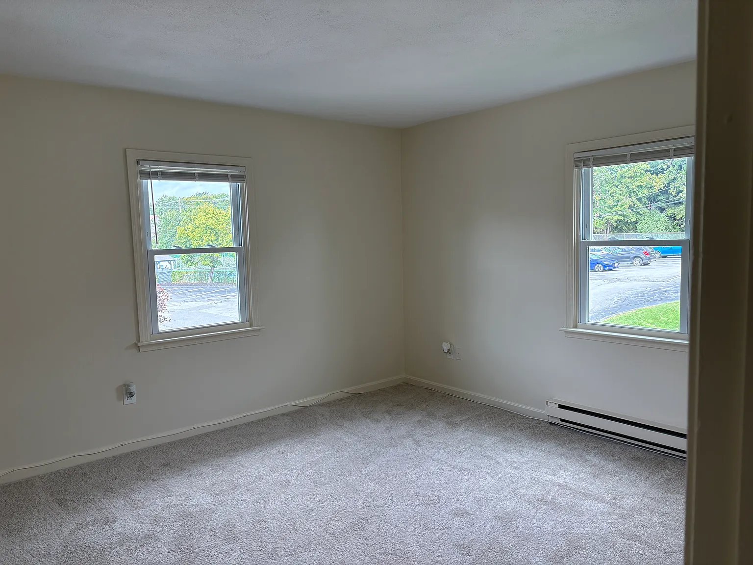 2 bed, 918 sqft, $1,950 — Photo 4