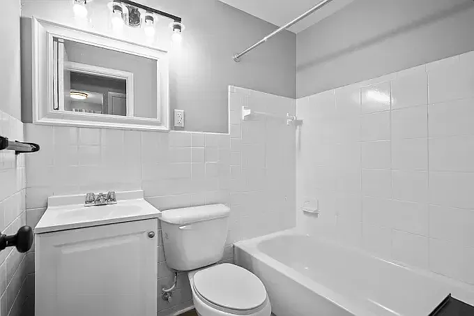 Ashby Terrace — Photo 4