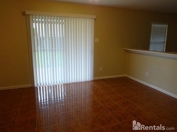 3rd image of 7407 Parkland Manor Dr