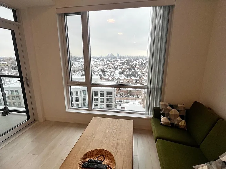7950 Bathurst St #1212 — Photo 11