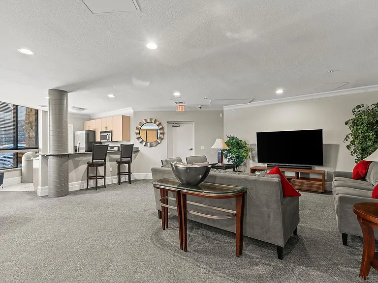 1465 C St #3304 — Photo 38