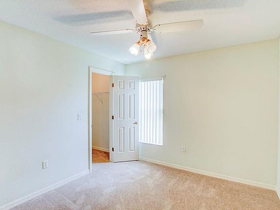 5th image of 1364 Laurel Glen Dr