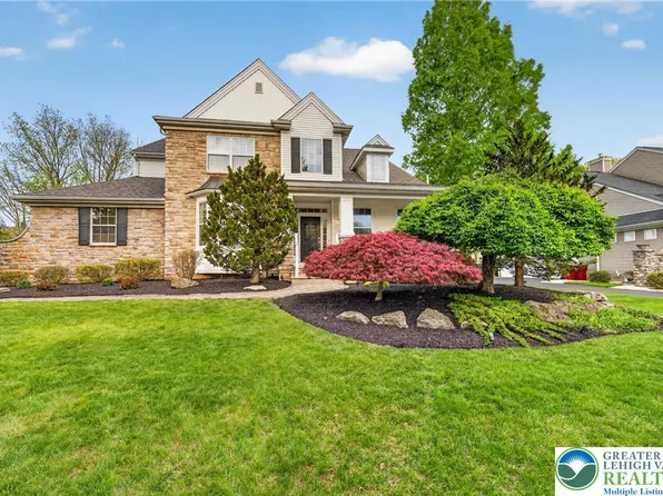2705 Fringe Ln, Easton, PA 18040