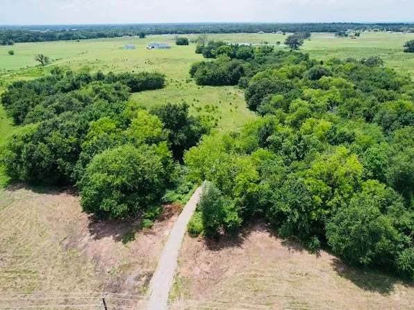 2484 Farm Road 269 S, Pickton, TX 75471