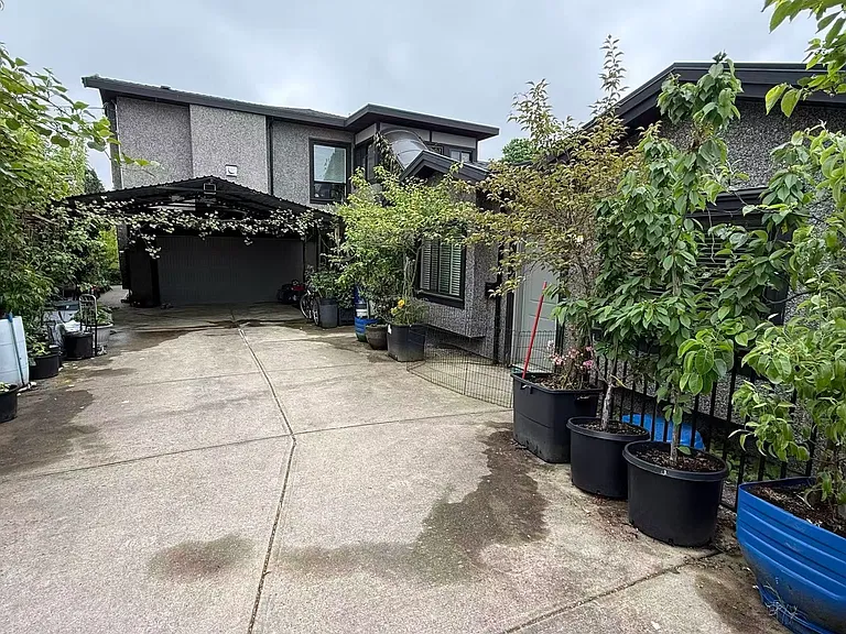 7835 1st St #LANEWAY — Photo 3