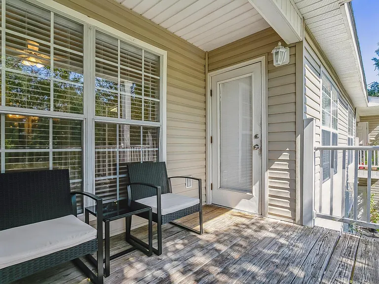 7101 Joy St #H7 — Photo 13